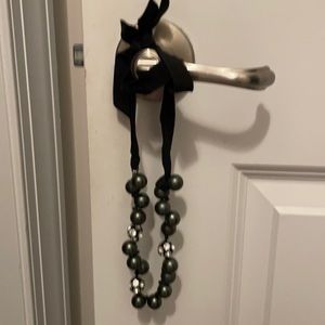 Chic J Crew necklace